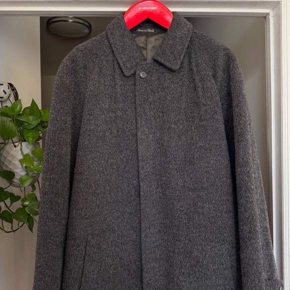 1980’s Giorgio Armani alpaca wool coat - Picture 2 of 10